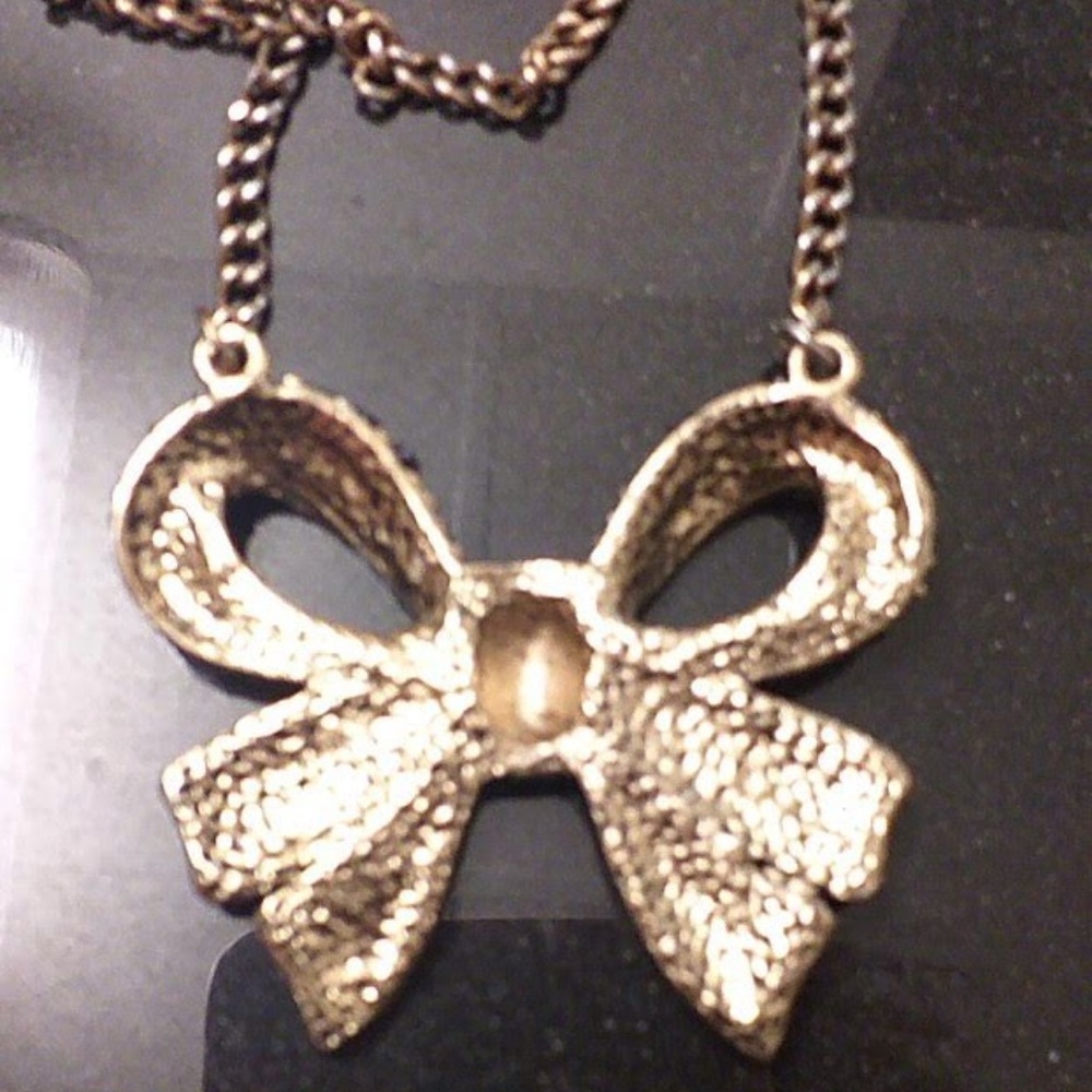 Vintage Collectable Rhinestone Ribbon - Picture 3 of 3